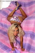 Foto New Raffaella Annunci Sexy Transescort Offenbach 004915143341120 - 6
