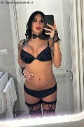 Atene Trans Julia Azevedo 392 86 25 388 foto selfie 3